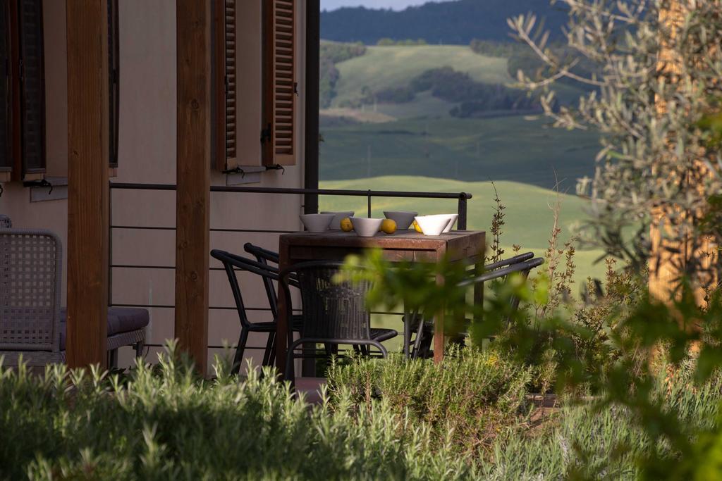 Tuscany Forever Famiglia Apartments Volterra Bagian luar foto